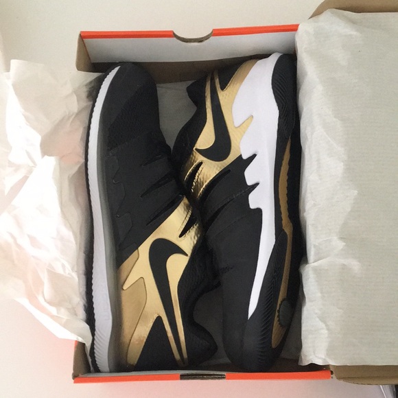 Nike Air Zoom Vapor X HC Black Gold AA8030 15 Med - Picture 9 of 9
